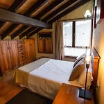 El Caseron Apartment *